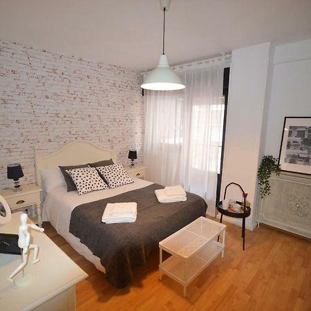 Appartement Apartamento Fleta à Saragosse Extérieur photo